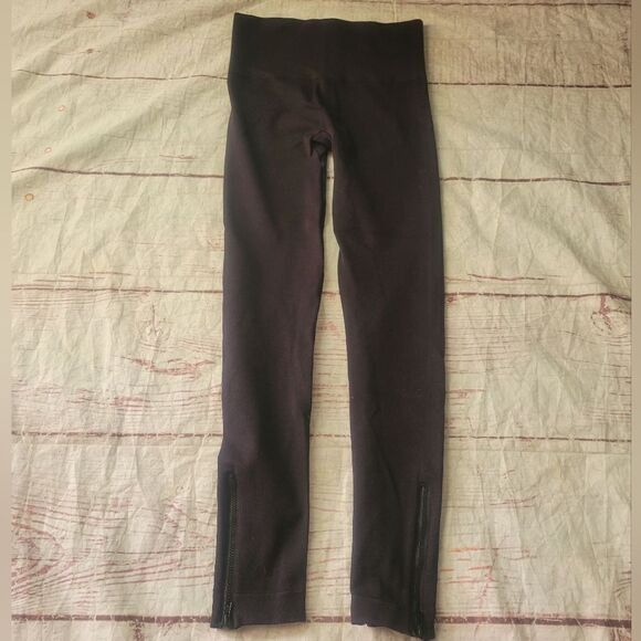 Spanx Look At Me Know Ankle Zip Leggings/Tights Size Medium - Picture 4 of 6